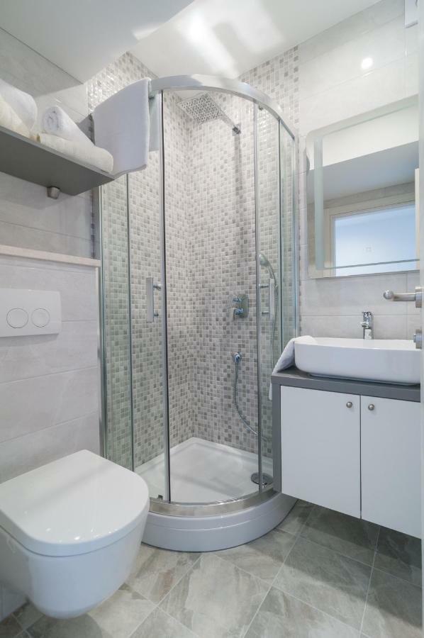 Beautiful Apartment With Private Pool Trogir Ngoại thất bức ảnh